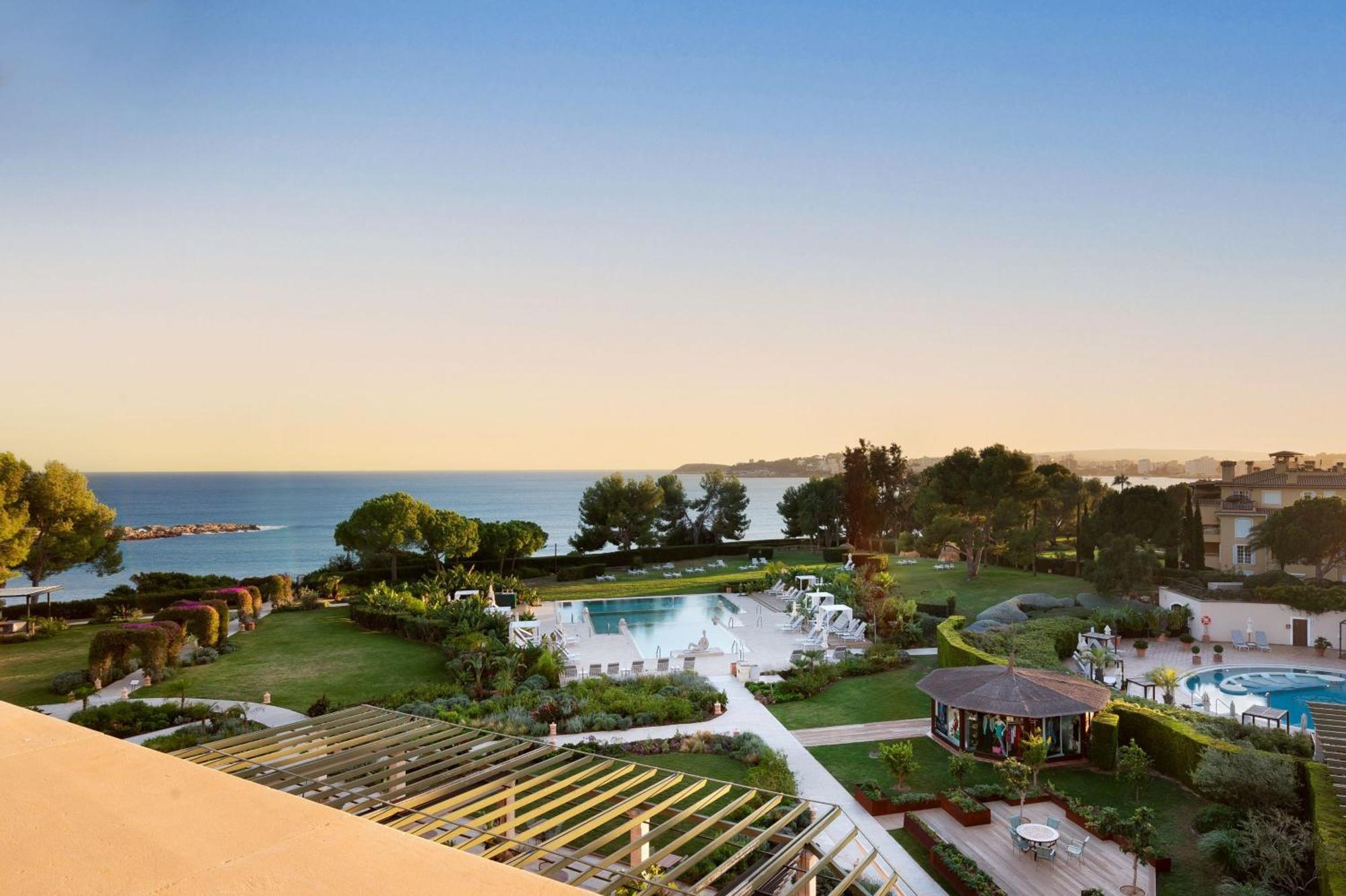 The St. Regis Mardavall Mallorca Resort Palmanova Exteriér fotografie