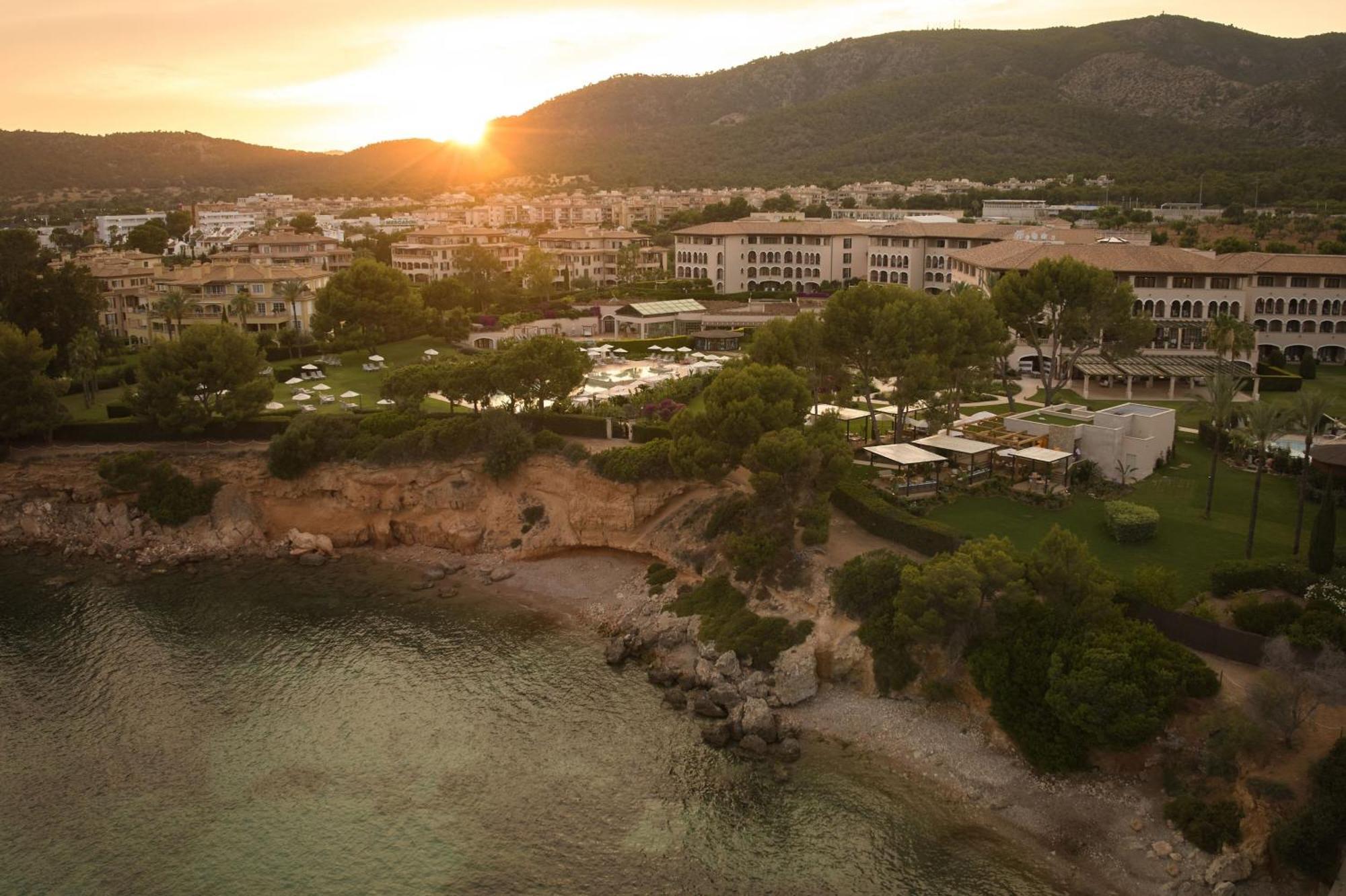The St. Regis Mardavall Mallorca Resort Palmanova Exteriér fotografie