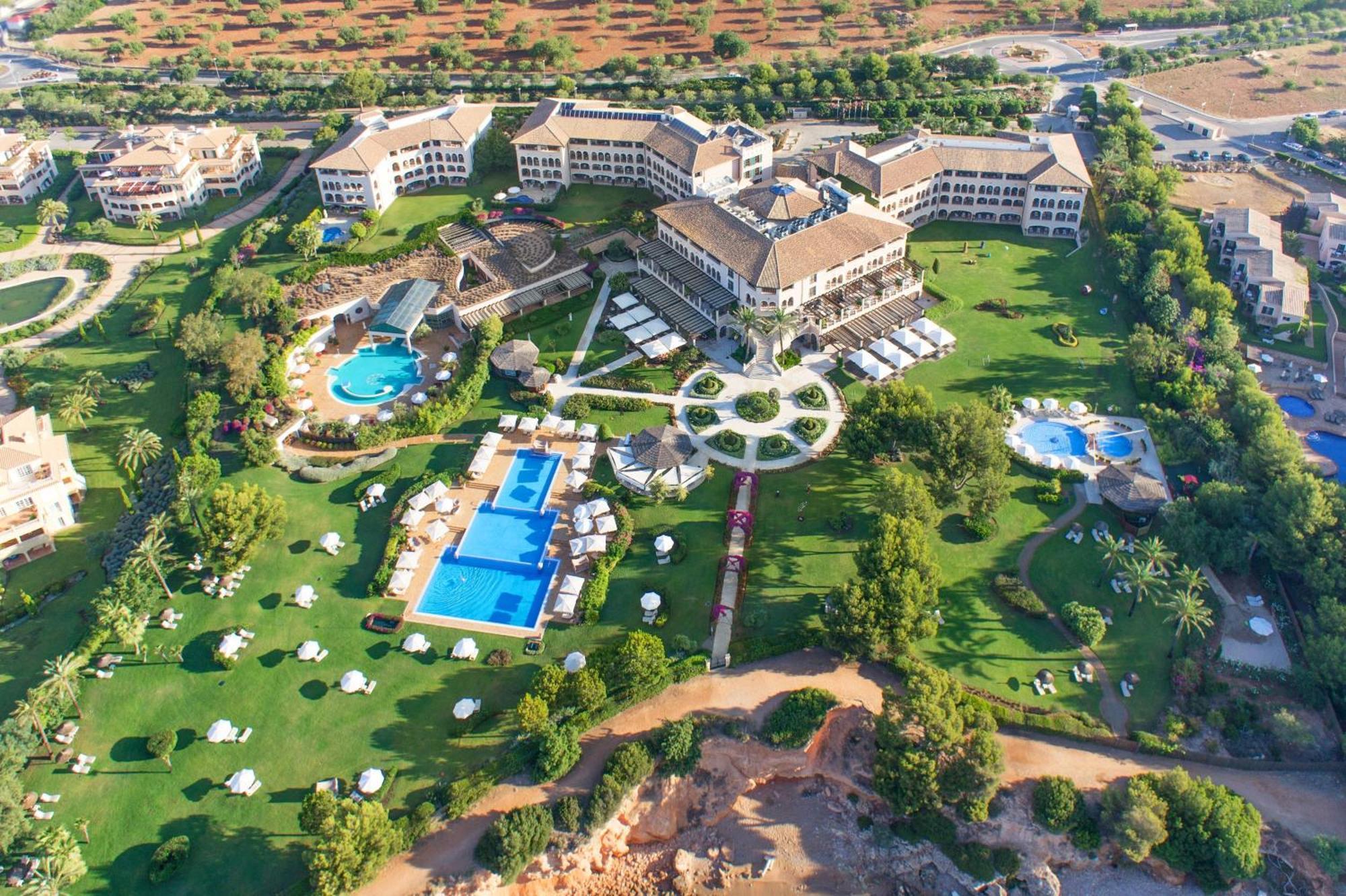 The St. Regis Mardavall Mallorca Resort Palmanova Exteriér fotografie